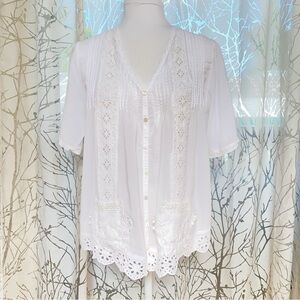 JOHNNY WAS White floral print embroidered eyelet lace v-neck button up top
